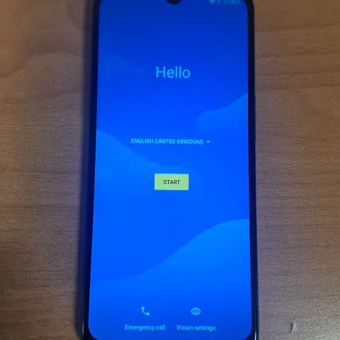 BOXED TCL 40 R5G 64GB IN STARLIGHT BLACK - T771K