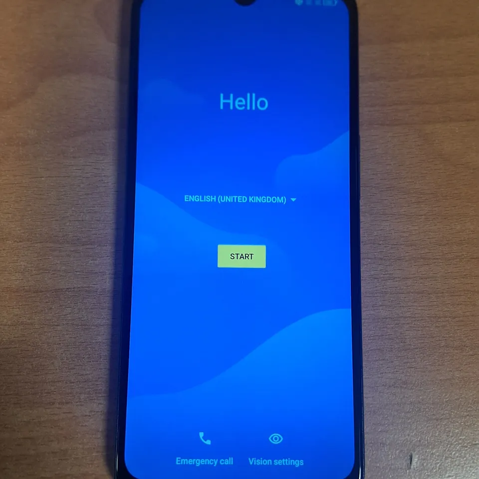 BOXED TCL 40 R5G 64GB IN STARLIGHT BLACK - T771K