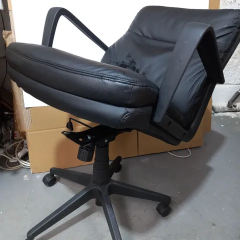 PLUTO OFFICE CHAIR - BLACK