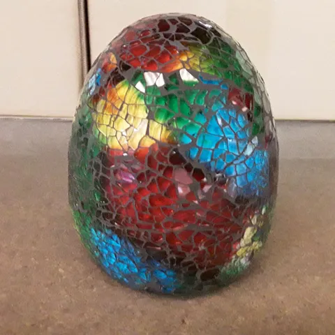 HANDMADE FIGURINES & SCULPTURES