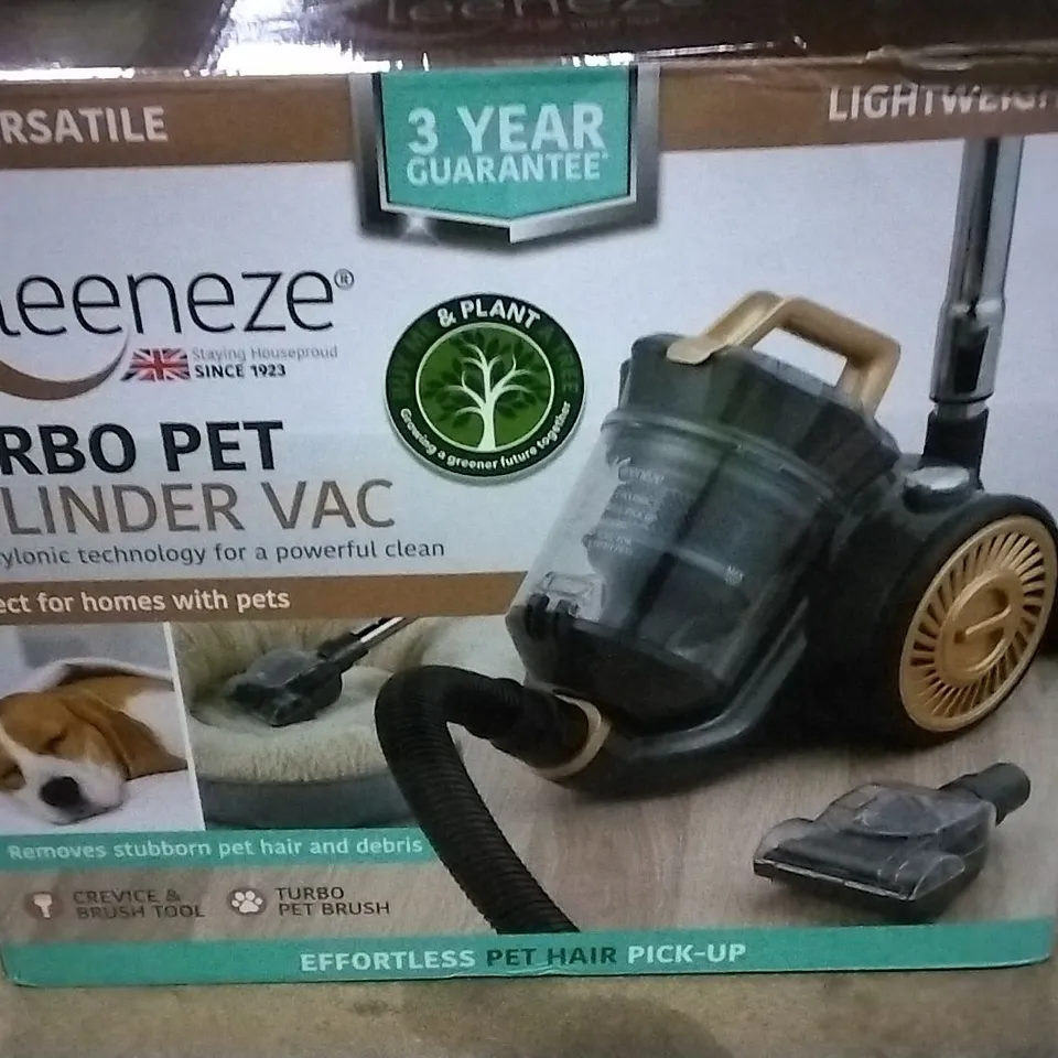 BOXED KLEENEZE LIGHTWEIGHT TURBO PET CYLINDER VAC