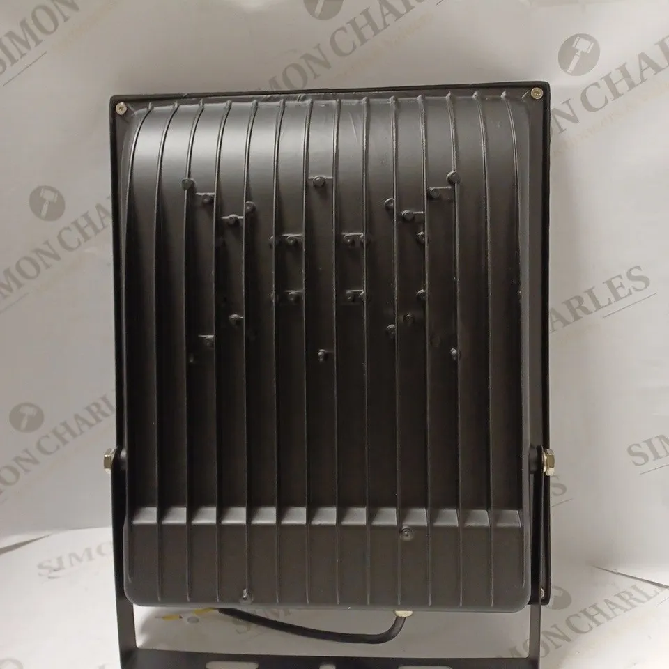 GOODWIN FLOOD LIGHT - GW6610