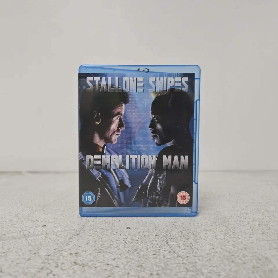 DEMOLITION MAN BLU-RAY DVD
