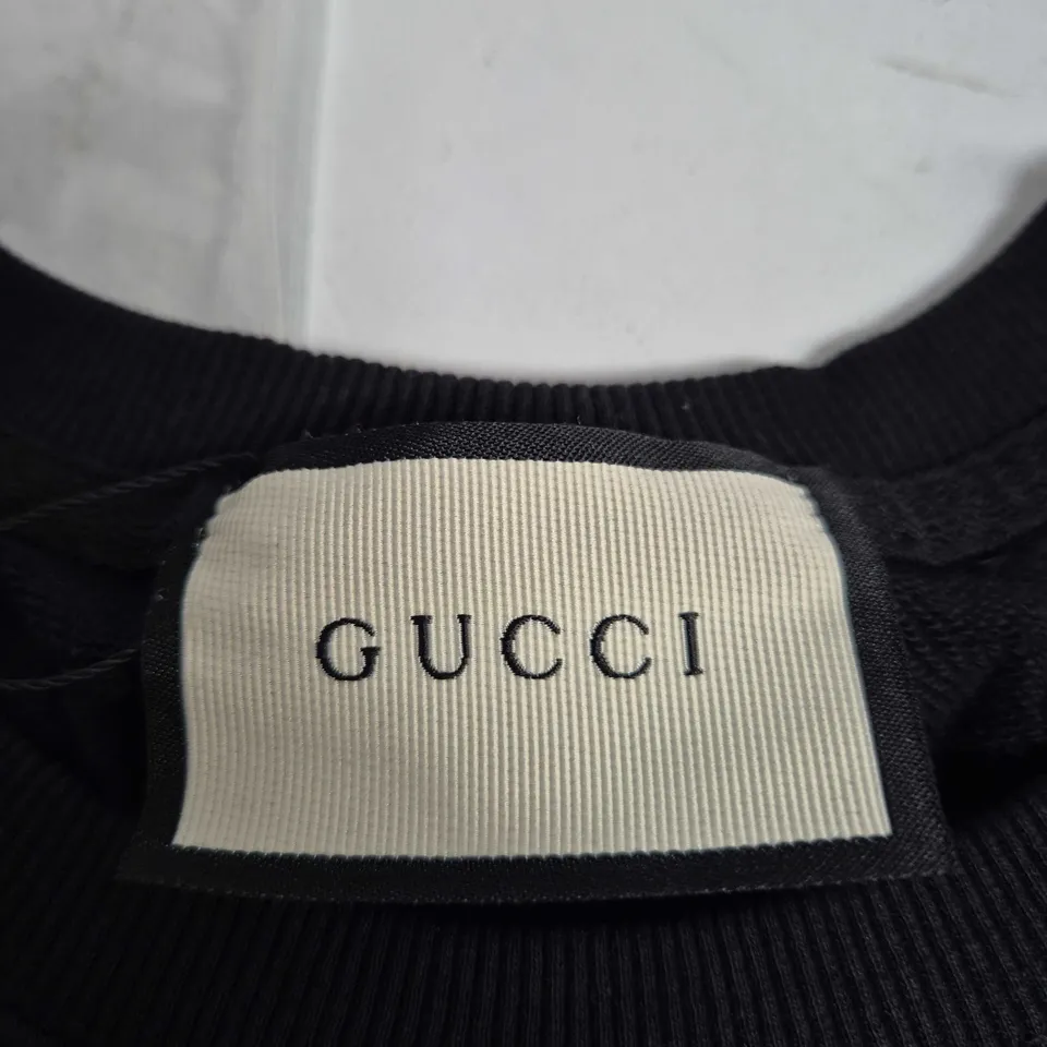 GUCCI BLACK SWEATSHIRT WITH DRIPPING GG LOGO – SIZE L