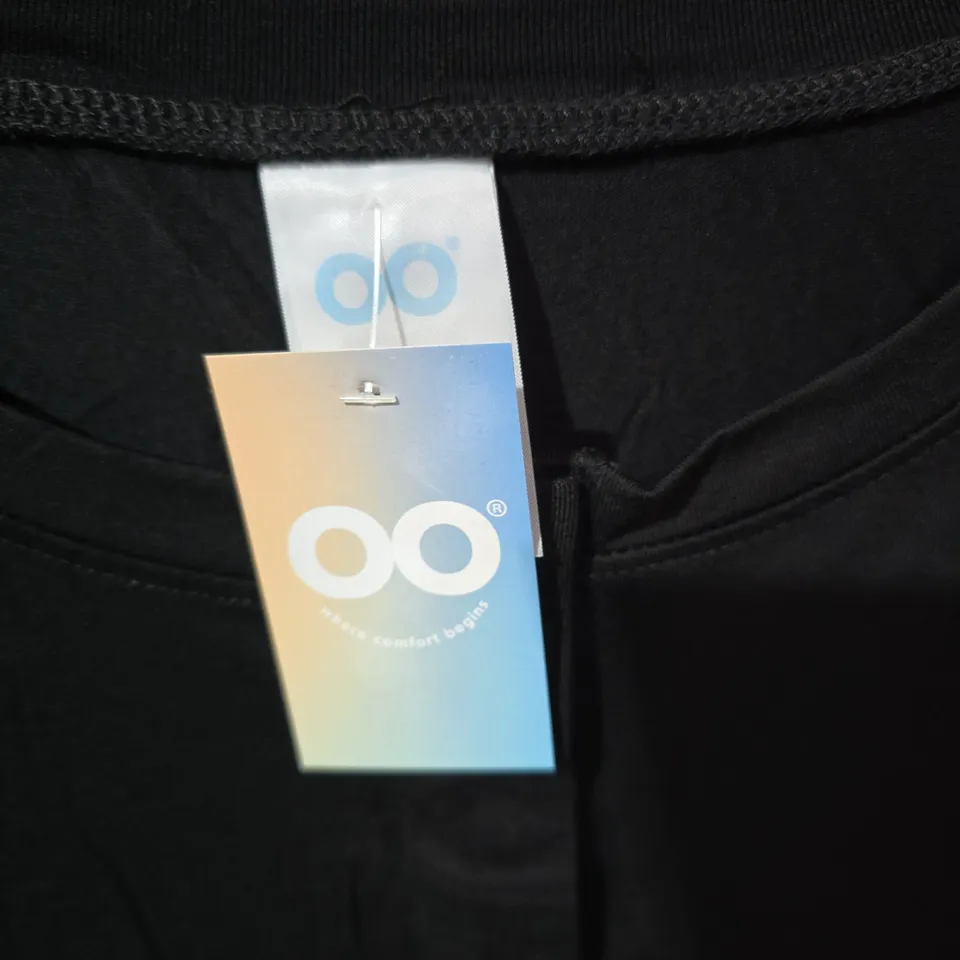 BLACK TUNIC DRESS – ONE SIZE FITS MOST (14+) DESIGNED IN AUSTRALIA