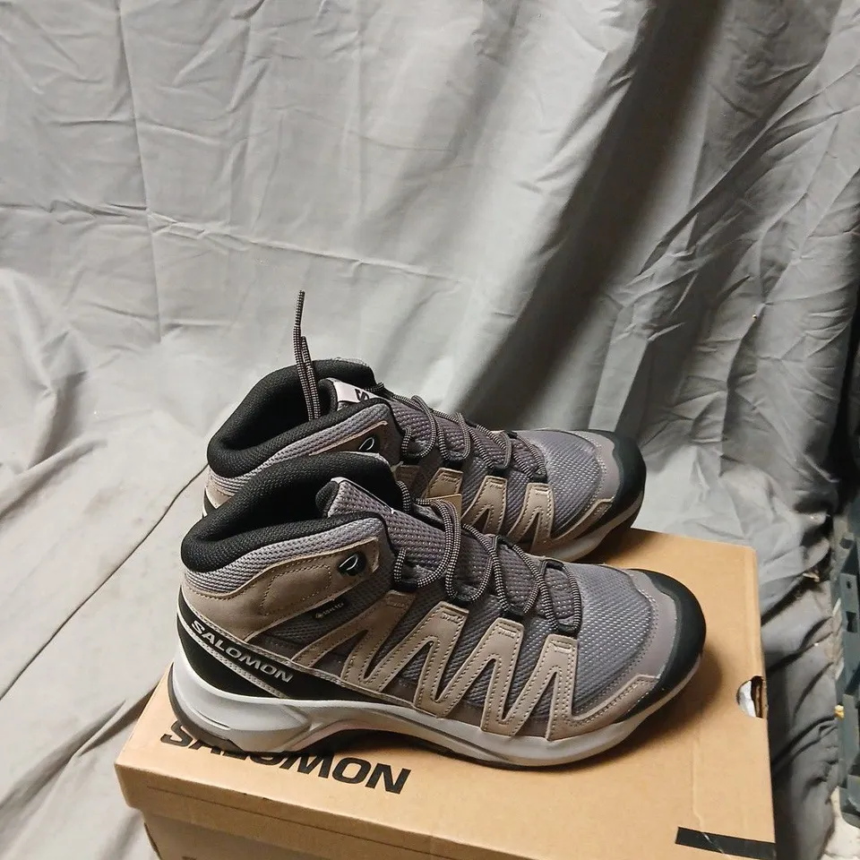 SALOMON X-ADVENTURE RECON MID GTX W HIKING BOOTS, UK 9 (GREY/BROWN)