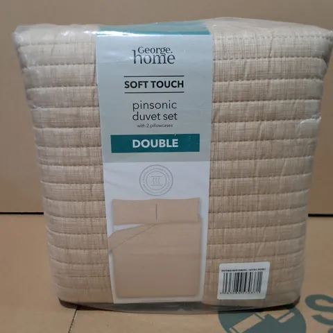 LOT OF 9 BRAND NEW SOFT TOUCH PINSONIC DOUBLE DUVET SETS