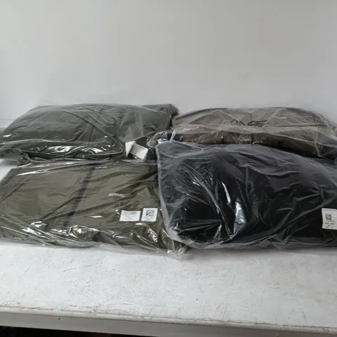 APPROXIMATELY 14 ASSORTED BRAND NEW REGATTA CLOTHING ITEMS IN VARIOUS SIZES, STYLES & COLOURS TO INCLUDE NURIE JACKET, FRELTON JACKET, THORNBRIDGE II, ETC