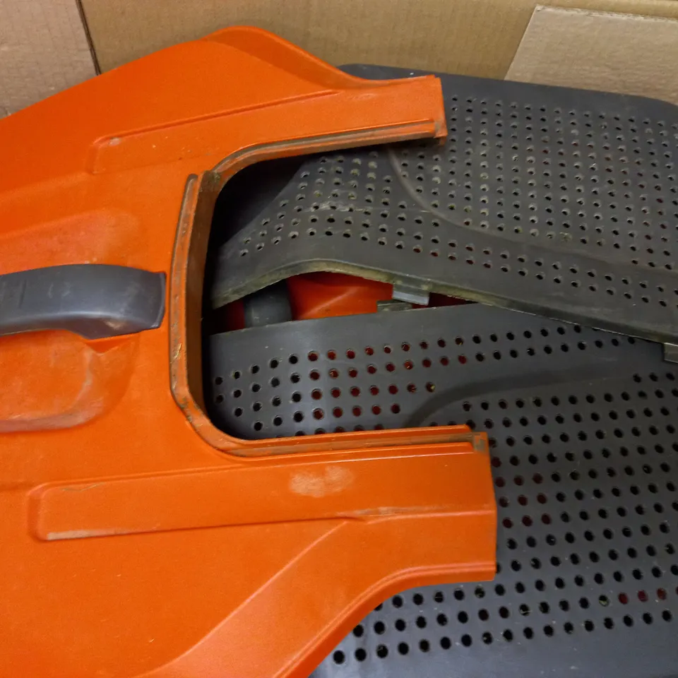 FLYMO SPEEDI-MO 360C LAWNMOWER
