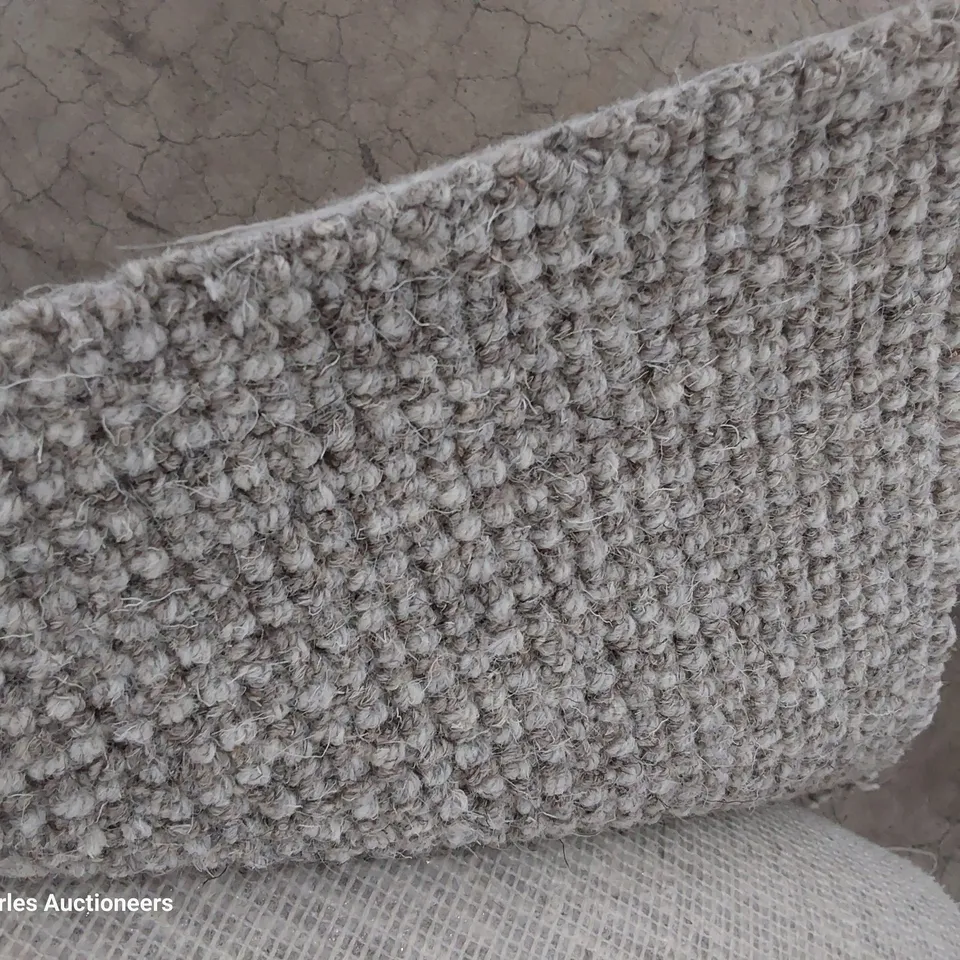 QUALITY ROLL OF LAKELAND BASKETWEAVE AMBLES CARPET APPROXIMATELY 1.56 X 3.83M