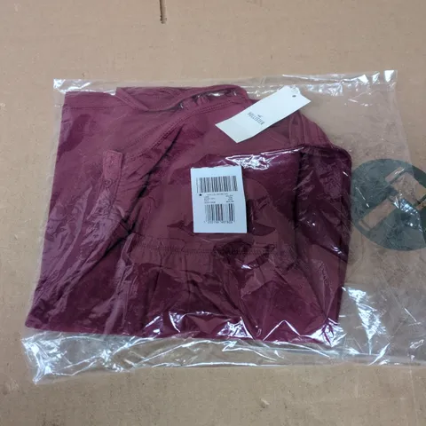 BAGGED HOLLISTER EASY HENLEY BABYDOLL CAMI - MEDIUM