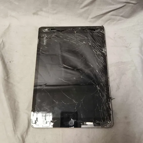 APPLE IPAD TABLET - A2197