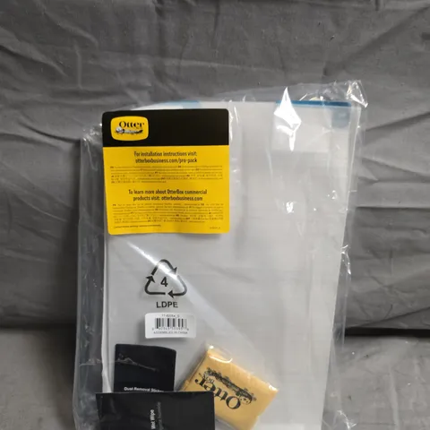 BOX OF APPROXIMATELY 10 OTTERBOX PRO PACK PACKAGING FOR MOBILE PHONE ACCESSORY – SEALED