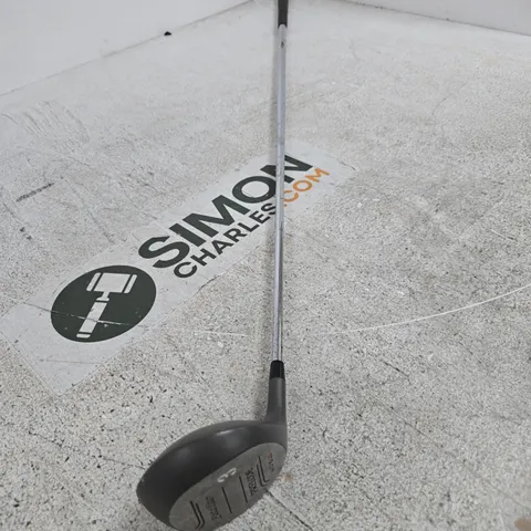 GOLF CLUB – EXCALIBUR PRELUDE (MID SIZE GRIP) WITH APOLLO SHAFT