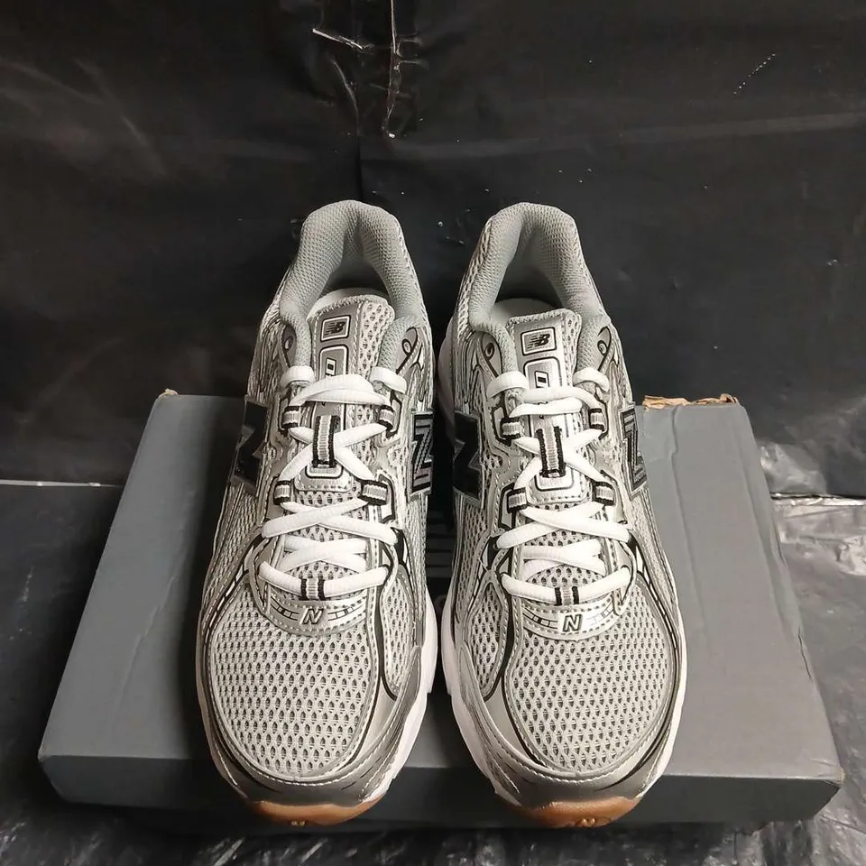 BOXED PAIR OF NEW BALANCE RUNNING SHOES – GREY MESH - UK SIZE 5.5