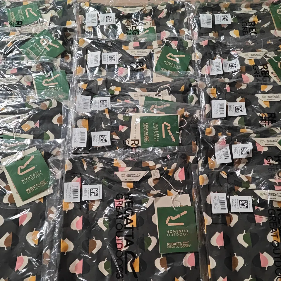 LOT OF 15 BRAND NEW REGATTA ORLA KIELY T-SHIRTS - VARIOUS SIZES