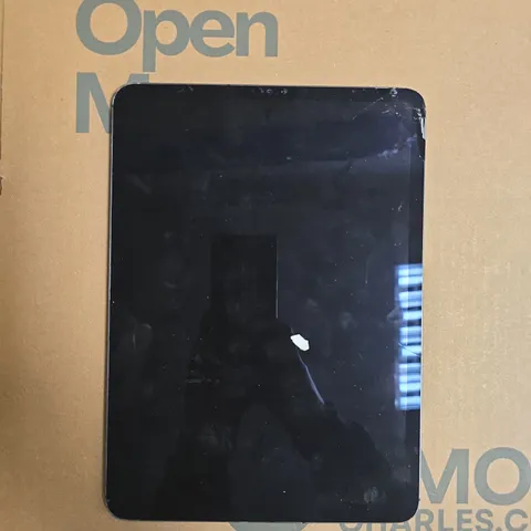 APPLE IPAD TABLET - A2230