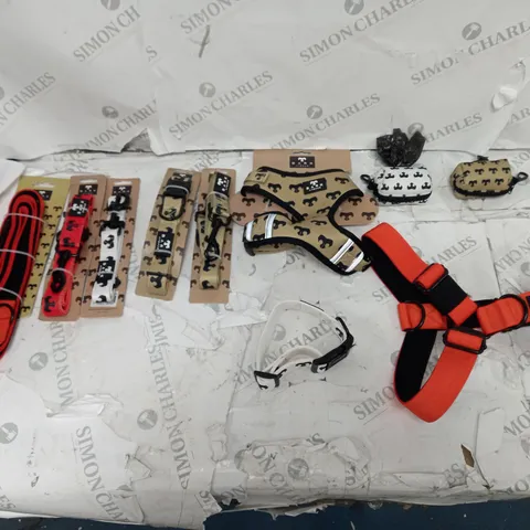 ASSORTED BARK AVENUE STOCK TO INCLUDE LEADS, DOG POO BAGS, AND HARNESS
