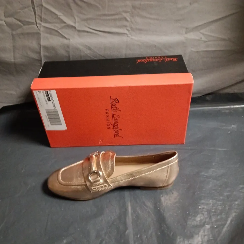 RUTH LANGSFORD FASHION WOMEN'S METALLIC BRONZE LEATHER LOAFERS WITH BUCKLE DETAIL - SIZE EUR 38 