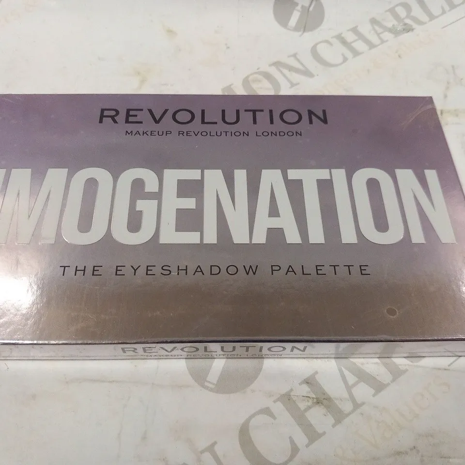 APPROXIMATELY 10 REVOLUTION MAKEUP REVOLUTION LONDON IMOGENATION THE EYESHADOW PALETTE