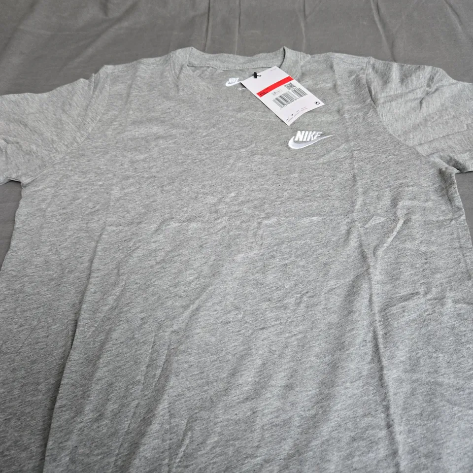 KIDS CASUAL NIKE TEE SIZE L