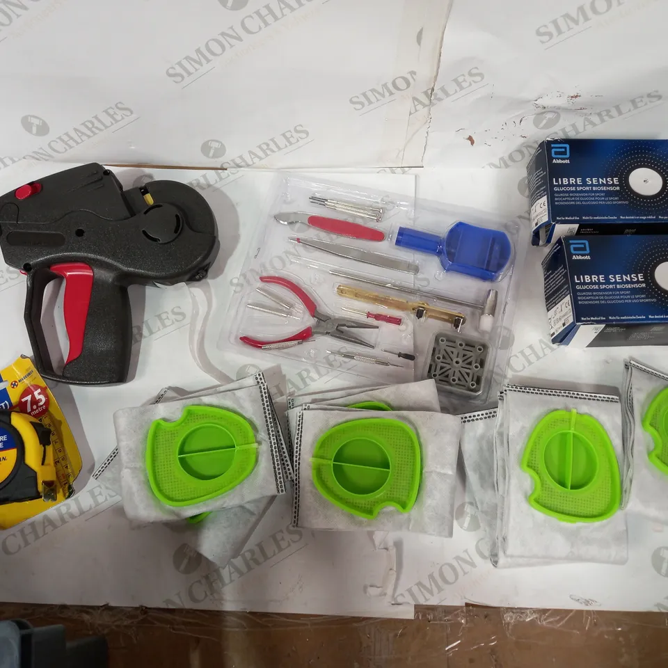 BOX OF A LARGE QUANTITY OF ASSORTED HOUSEHOLD ITEMS TO INCLUDELIBRE SENSE BIOSENSOR, MINI TOOL SET, MARKSMAAN TAPE MEASURE ETC