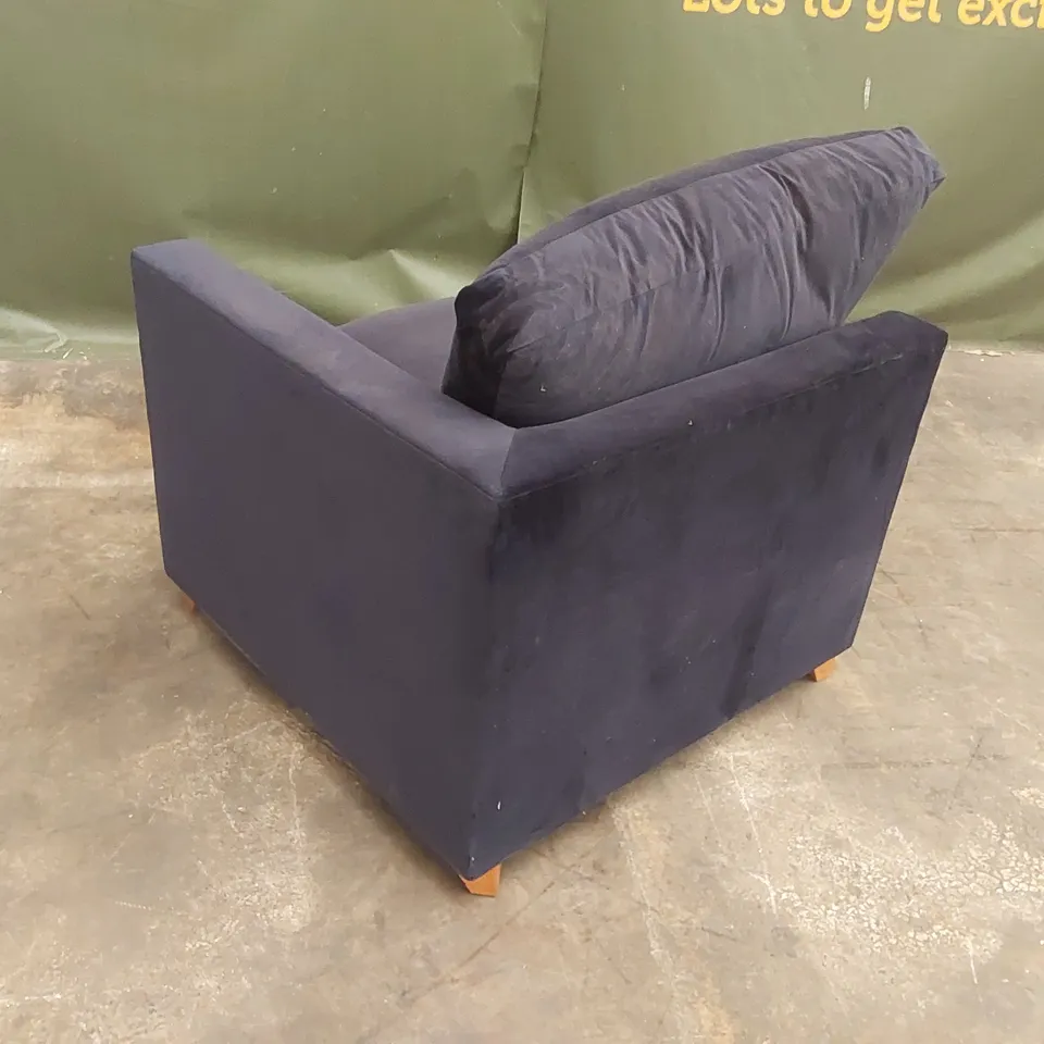 QUALITY DESIGNER CORNER SOFA SECTION - NAVY VELVET // SECTION OF A SOFA ONLY