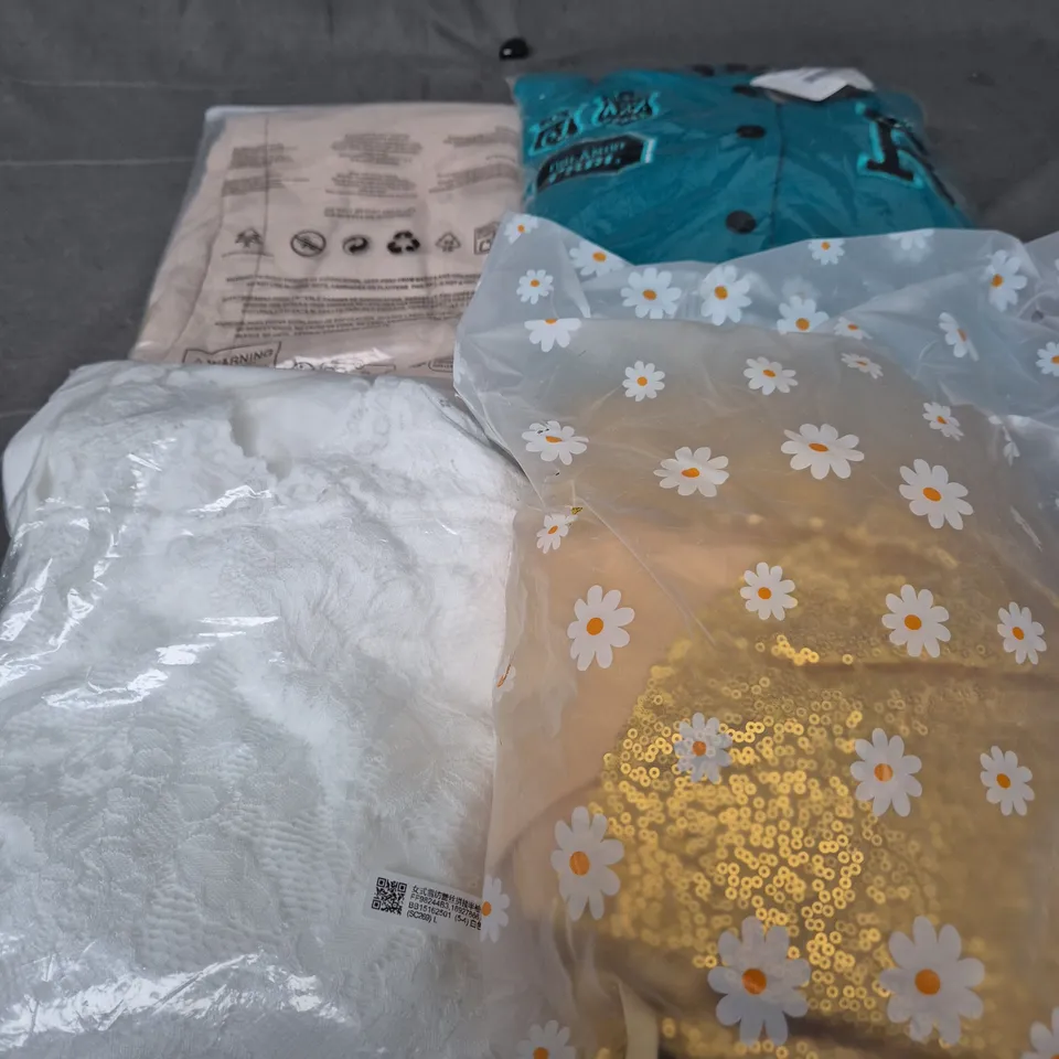 APPROXIMATELY 25 ASSORTED CLOTHING AND FASHION PRODUCTS IN VARIOUS STYLES AND SIZES - COLLECTION ONLY