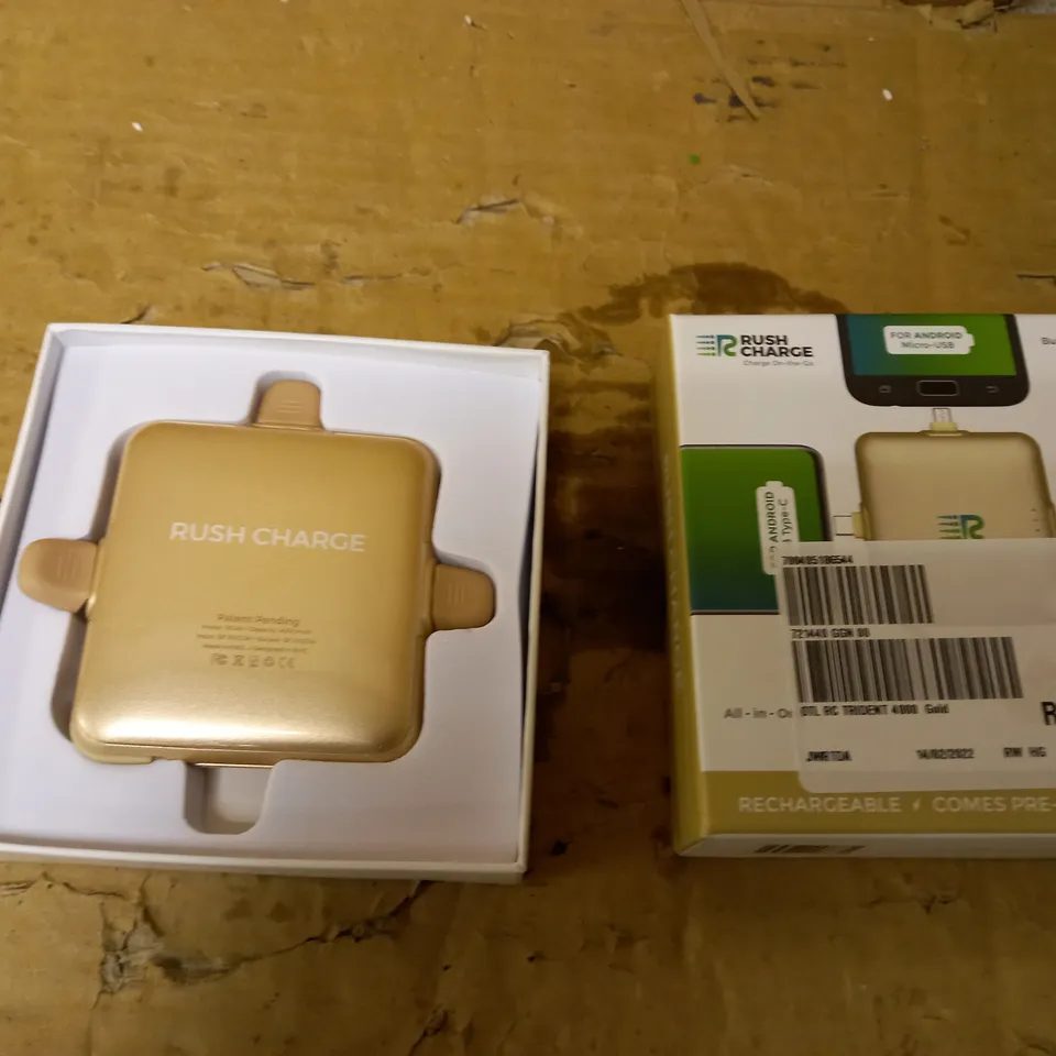 RUSH CHARGE TRIDENT 4000MAH PORTABLE CHARGER FOR APPLE & ANDROID