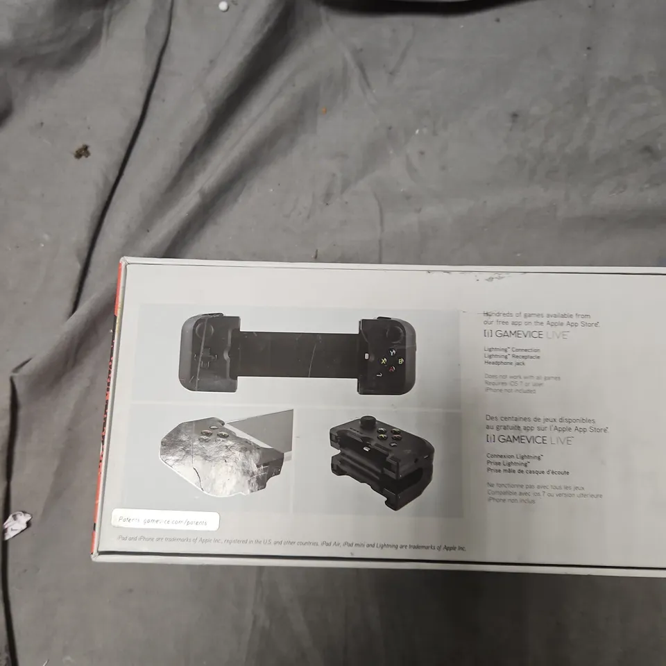 GAMEVICE CONTROLLER FOR IPHONE – BOXED