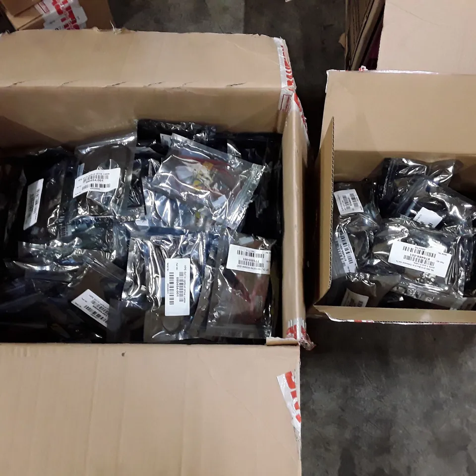 PALLET CONTAINING ASSORTED SATA CABLES, TABLETS CASES & KEYBOARDS, HP 42U 1075MM SIDE PANEL KITS 