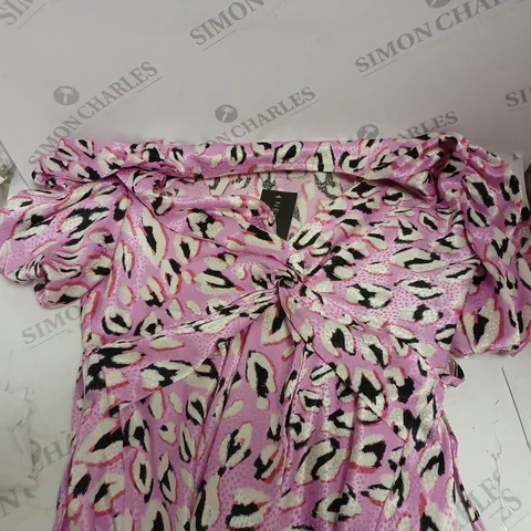 NEW LOOK PINK LEOPARD PRINT SATIN DRESS - 12