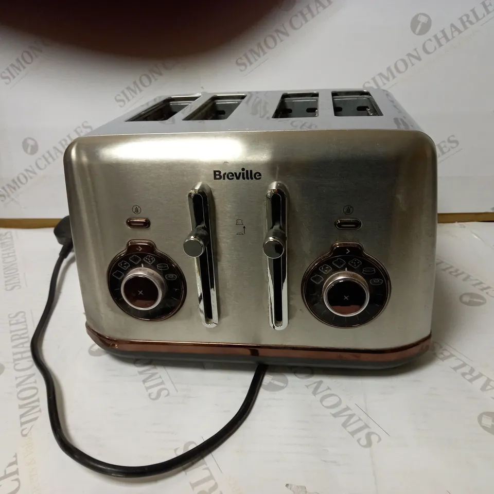 BREVILLE 4-SLICE TOASTER - STAINLESS STEEL