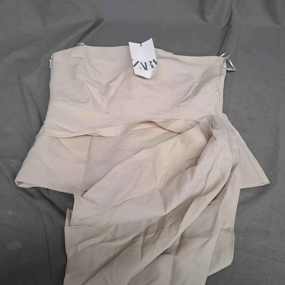 ZARA TAN STRAPLESS DRAPD TOP - SMALL