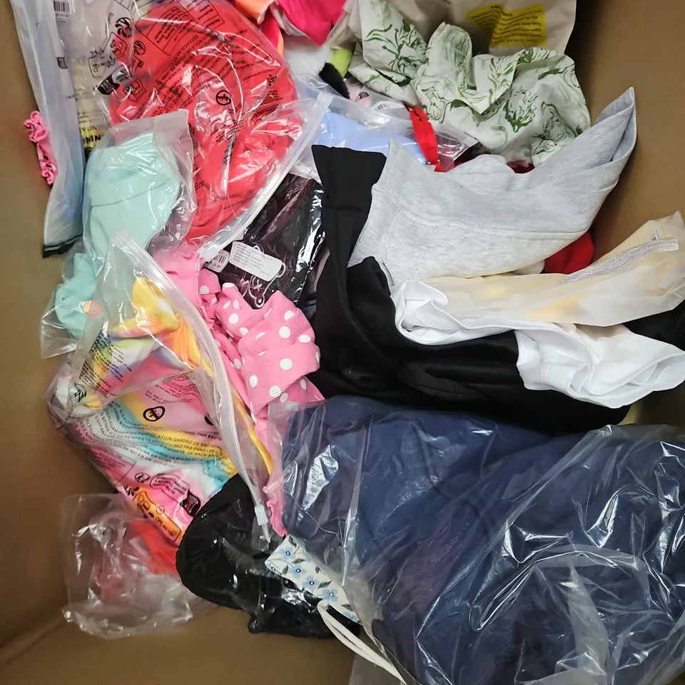 BOX OF APPROXIMATELY 30 ASSORTED KIDS CLOTHING ITEMS TO INCUDE - TROUSERS - DRESSES - BABY CLOTHES, ETC
