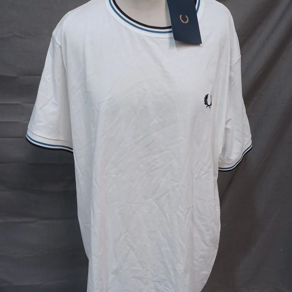FRED PERRY TWIN TIPPED T-SHIRT - XL