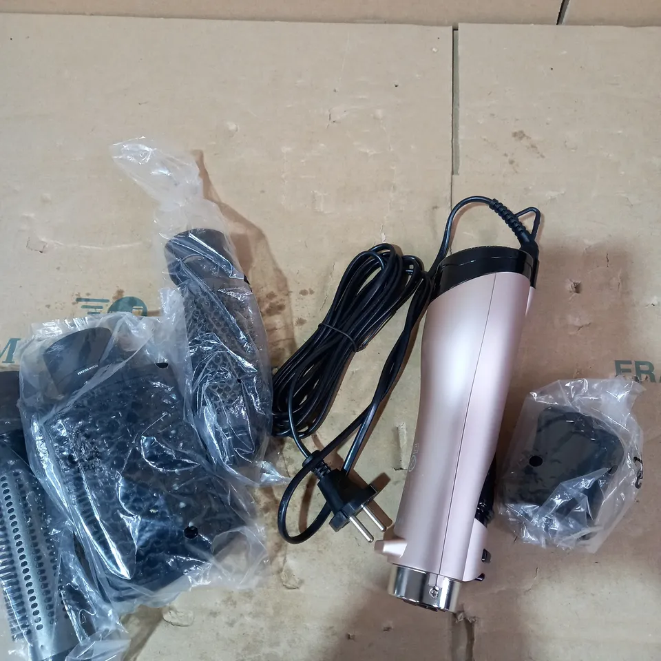 REVAMP 2-IN-1 BLOW DRY & STYLE TOOL