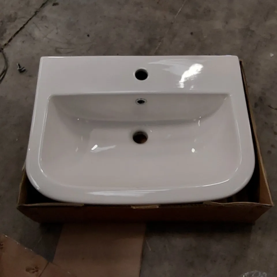 BOXED COOKE & LEWIS AFFINI 1 TAP HOLE SEMI RECESSED BASIN 