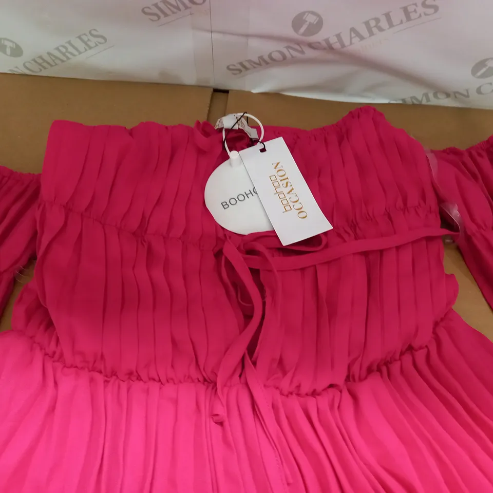 BOOHOO BARDOT PLEATED MIDI SKATER DRESS - 10