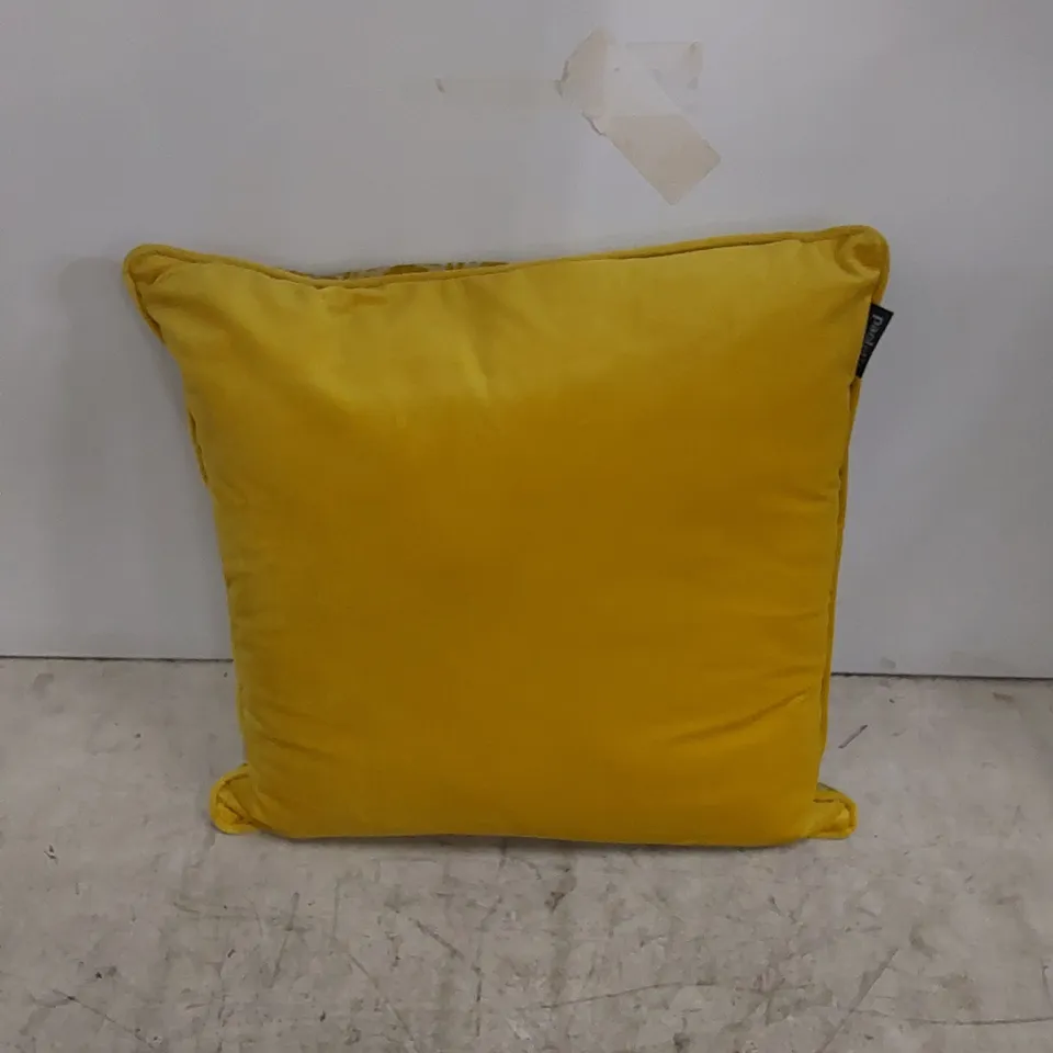 BAGGED ROMY GEOMETRIC SQUARE SCATTER CUSHION 