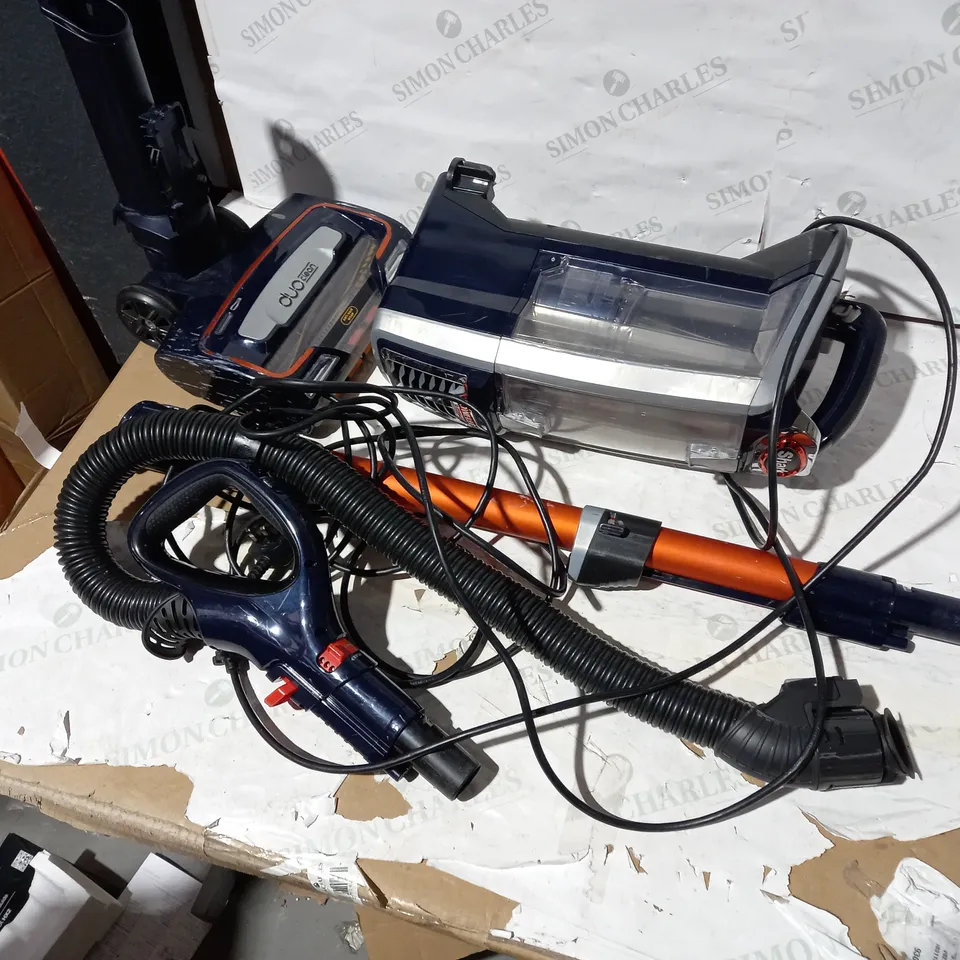 BOXED SHARK POWERED LIFT-AWAY DUO CLEAN CORDED VACUUM CLEANER