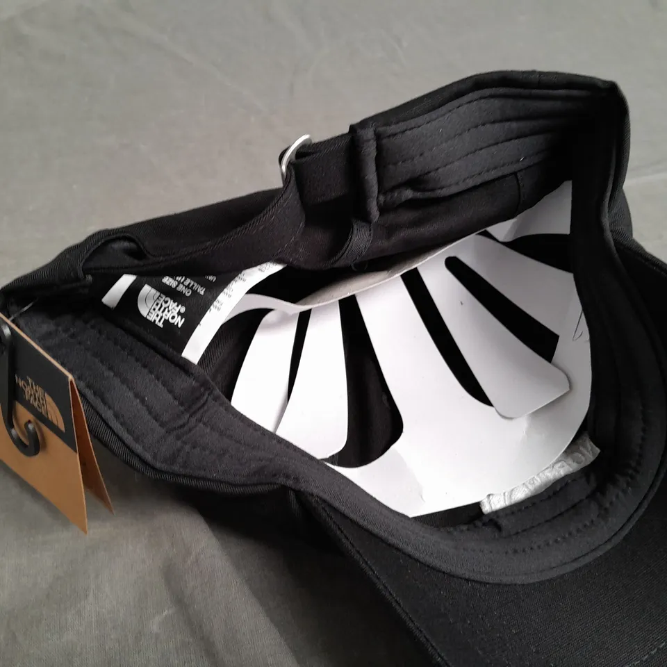 NORTH FACE BLACK BAEBALL CAP - ONE SIZE