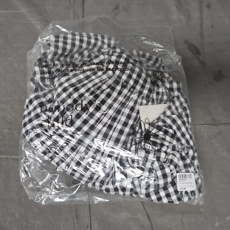 NOBODY'S CHILD CHECK NOVA MINI DRESS IN BLACK/WHITE SIZE UK 8