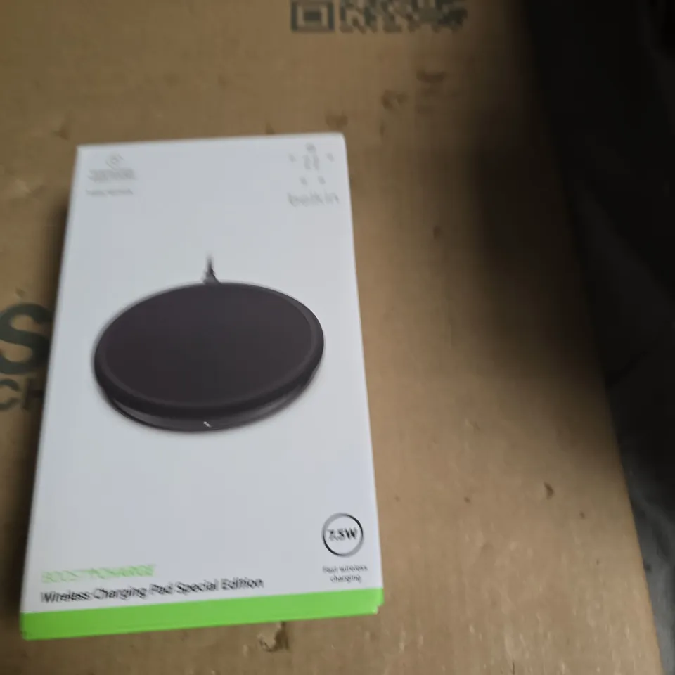BELKIN WIRELESS CHARGING PAD – SPECIAL EDITION (FAST WIRELESS CHARGING)