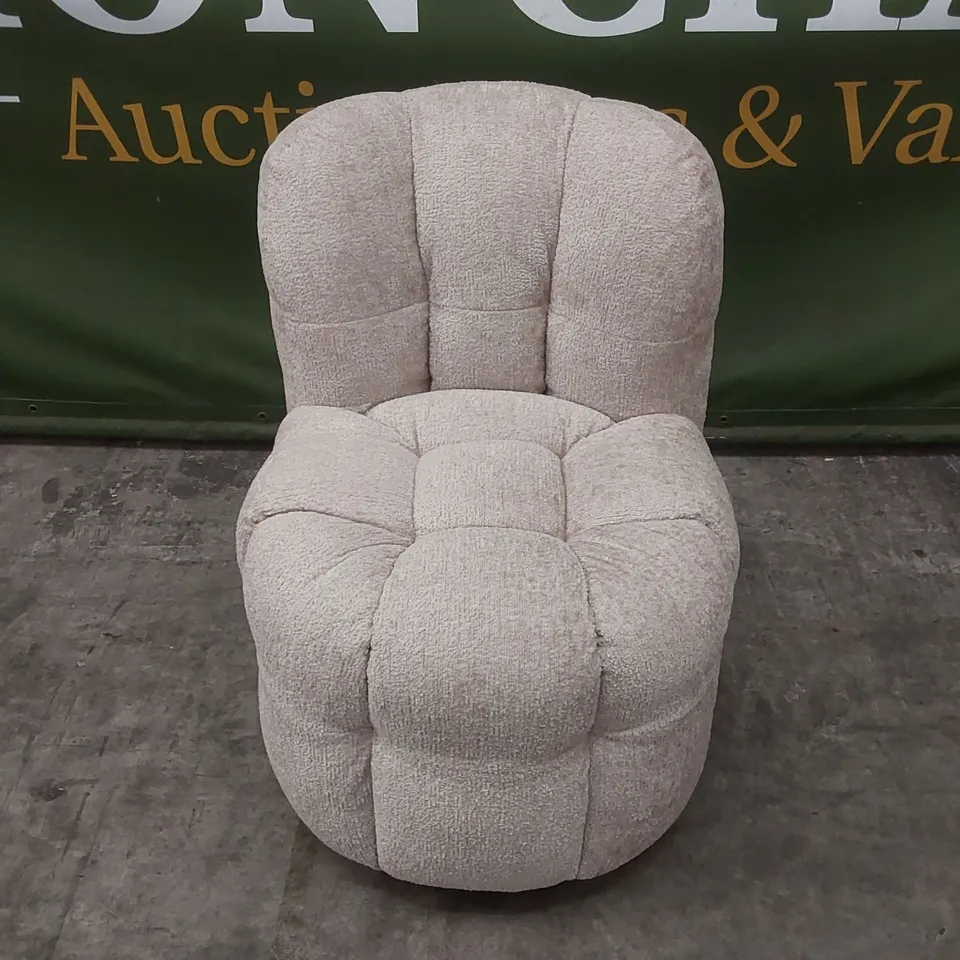 QUALITY DESIGNER BUMPER CIRCA GLAM FABRIC DINING CHAIR ON WHEELS - SAND
