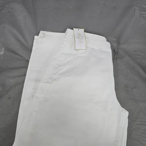 V BY VERY BARREL LEG JEANS - WHITE SIZE 12