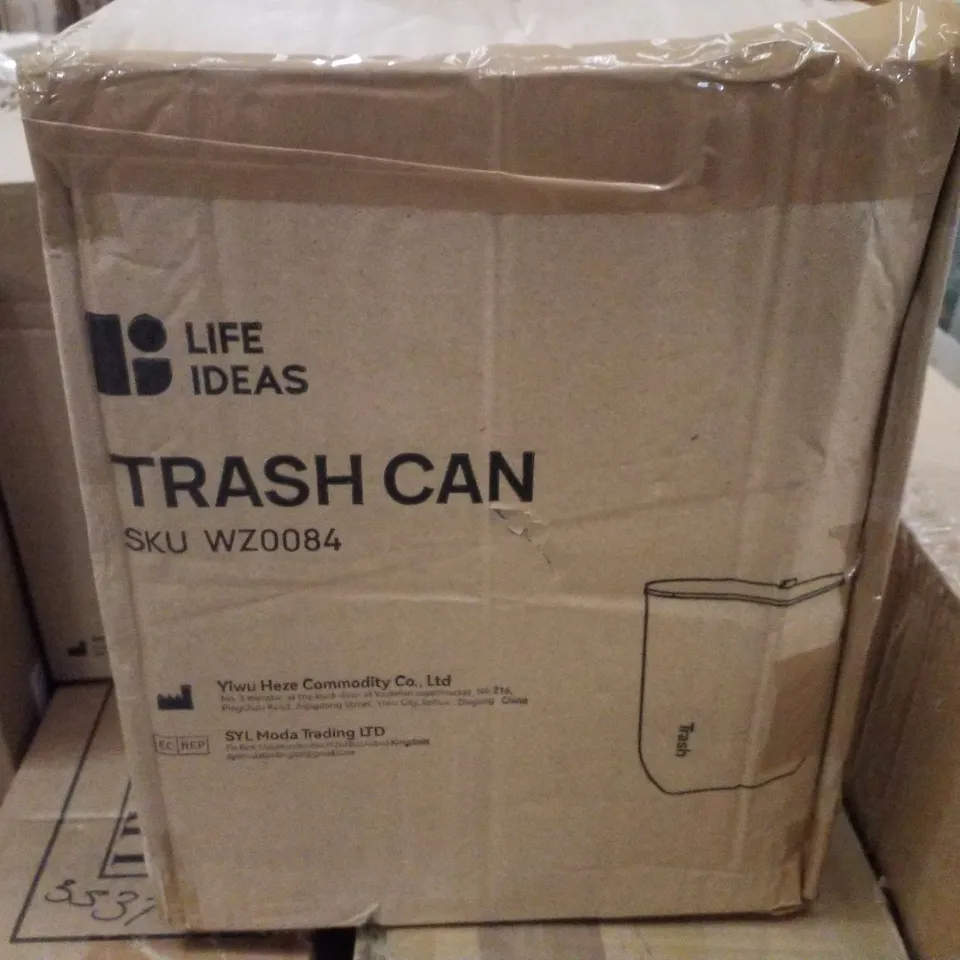 BOXED LIFE IDEAS TRASH CAN - WHITE