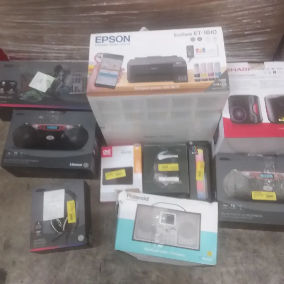 PALLET OF LARGE AMOUNT OF ASSORTED PRODUCTS TO INCLUDE PRINTERS, BOOMBOXES, AND GAMING KEYKITS ETC