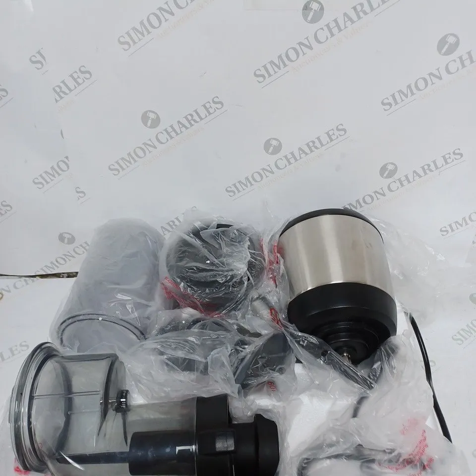 BOXED QUEST 32889 SLOW COLD PRESS MASTICATING JUICER 