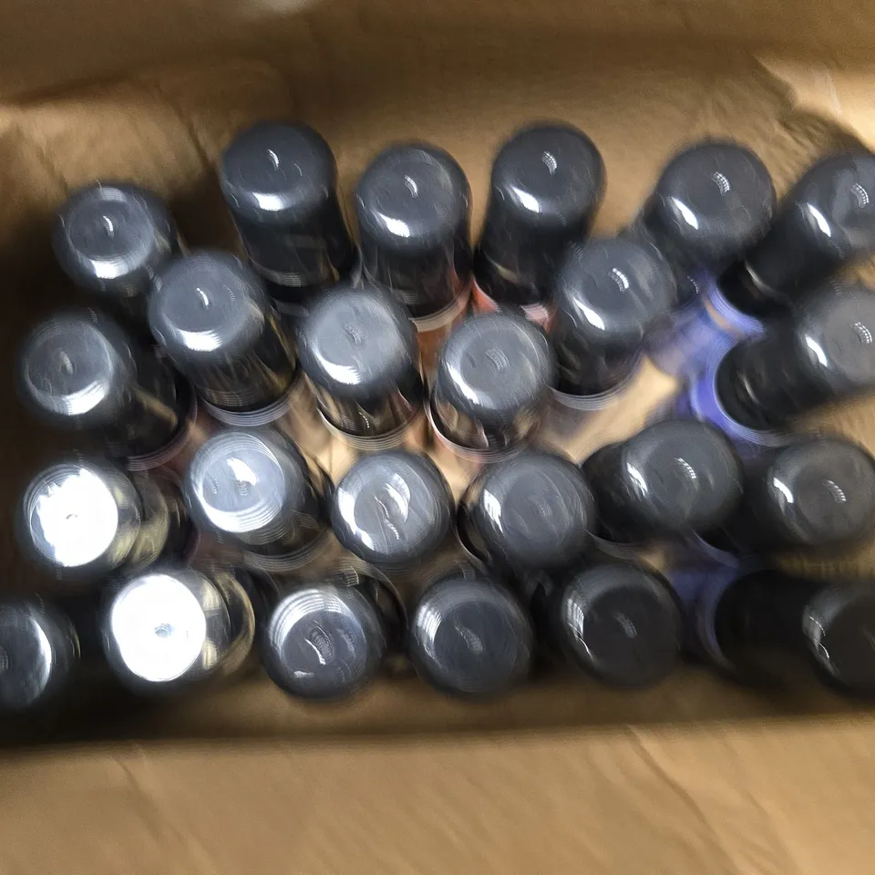 APPROXIMATELY 20 ASSORTED MATRIX BLOW DRY SPRAYS TO INCLUDE CARAMEL BLONDE, TITANIUM SILVER, STONEWASHED DENIM, ETC - COLLECTION ONLY